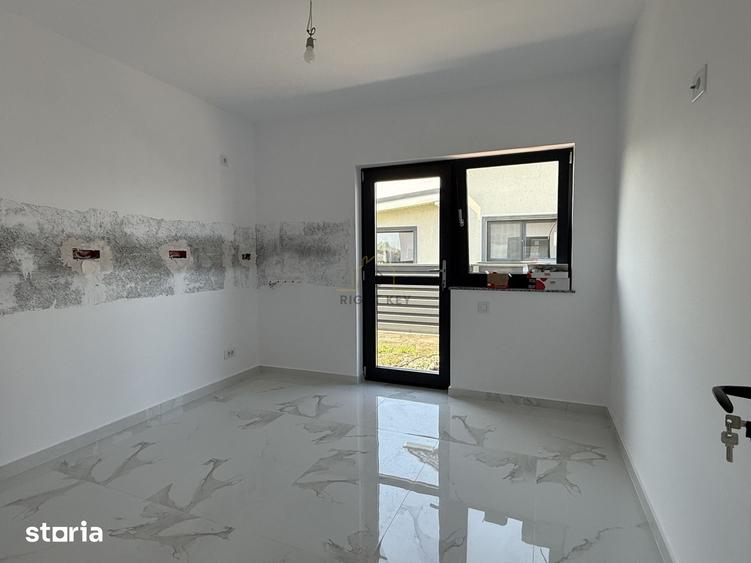 Casa P+Pod, 4 Camere, Placa de beton, STB, Teren 450mp! Comision 0% - 13