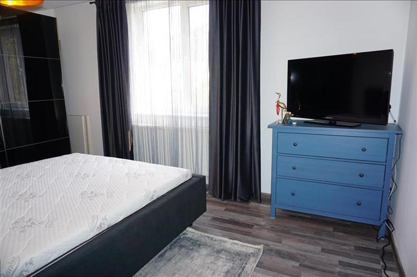Apartament cu 2 camere decomandat în 1 Mai