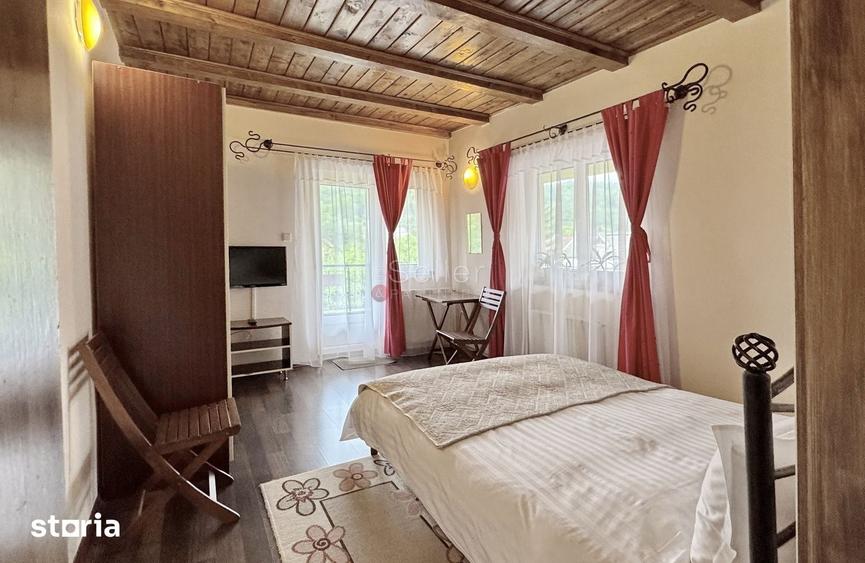 Casă cu 10 camere cu Teren 796 Mp în Dâmbul Morii