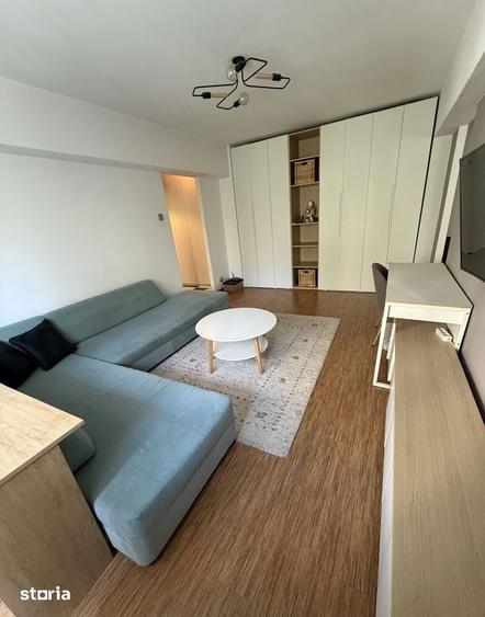 Apartament cu 2 camere semidecomandat, mobilat în Tineretului
