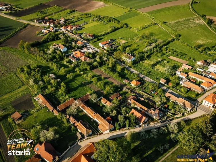 Casă cu 7 camere cu Teren 2822 Mp în Central