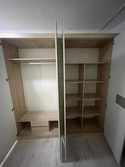 Apartament cu 2 camere decomandat în Craiovița Nouă