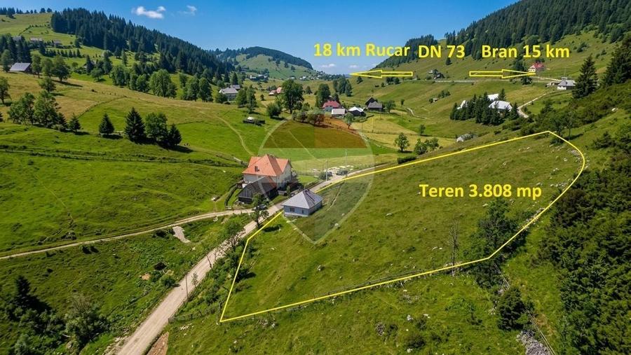 Casă cu 1 camere cu Teren 3808 Mp în Fundata