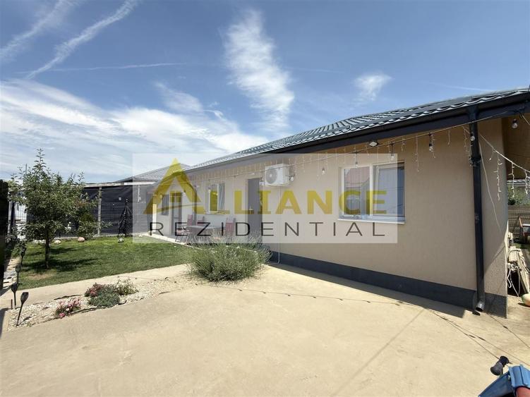 Casă individuală cu 3 camere cu Canalizare în Berceni
