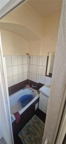 Apartament cu 2 camere decomandat în Traian