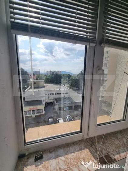 Se vinde apartament de 2 camere in zona Grivi?ei - Pasaj, - 2