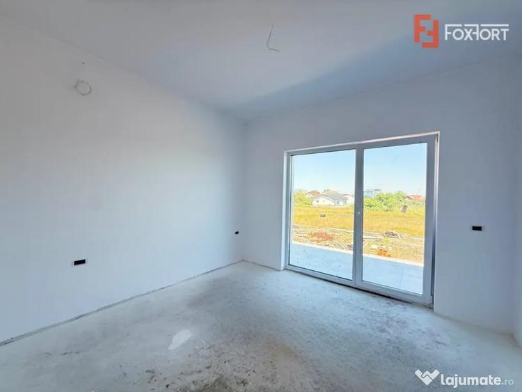 Casă cu 3 camere cu Teren 180 Mp în Săcălaz