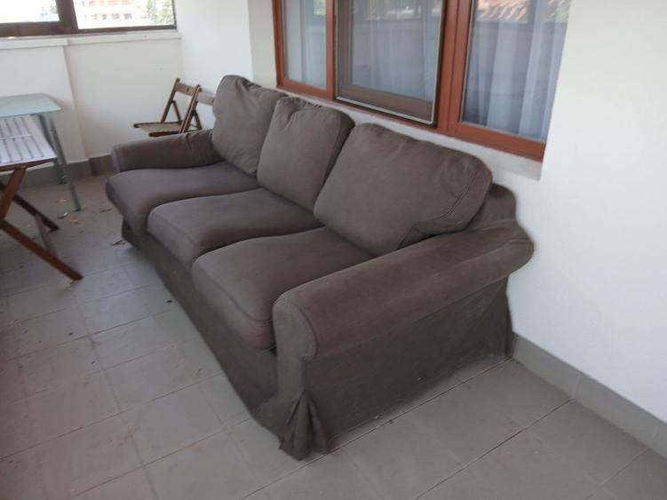 Apartament cu 3 camere semidecomandat, mobilat în Aviatorilor