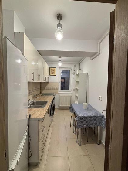 Apartament cu 2 camere semidecomandat în Sebastian