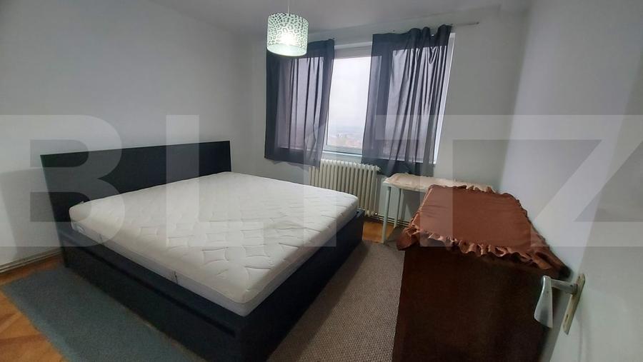 Apartament cu 2 camere semidecomandat, mobilat în Simeria