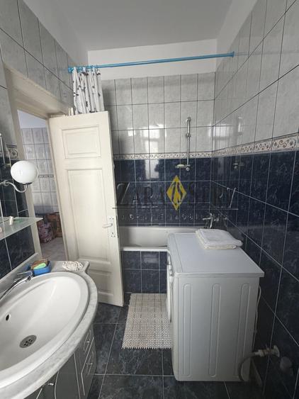 Casă individuală cu 4 camere cu Canalizare în Nord