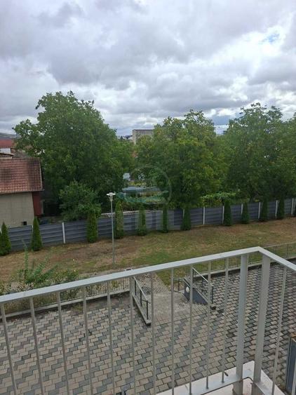 Apartament cu 2 camere semidecomandat în Dâmbul Rotund