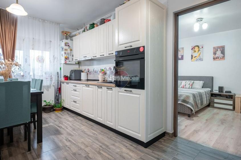 De vânzare apartament cu 2 camere în Săcele - cartier Ștefan cel Mare
