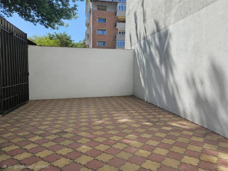 Victoriei-Popa Tatu, Apartament cochet, in vila, 6 camere cu scara interioara, l - 17