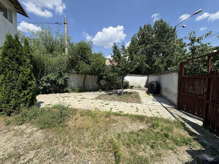 Casa cu 7 camere de vanzare in zona *Regie-Belvedere* - 52