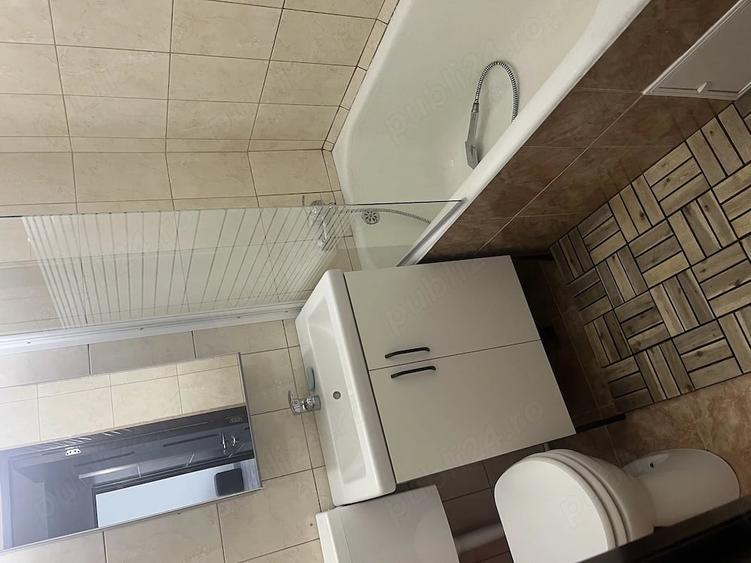 Apartament cu 2 camere decomandat în Berceni