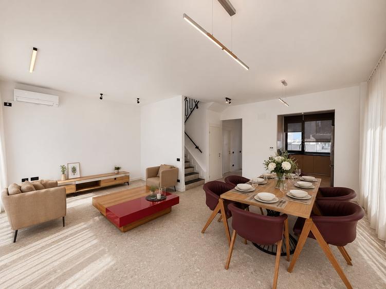 Casă cu 4 camere cu Teren 300 Mp în Tunari