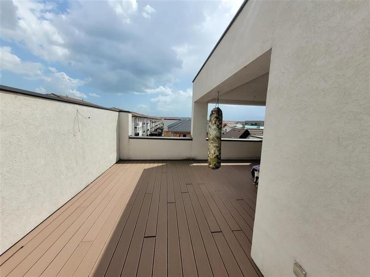 Casa moderna tip triplex 4 camere zona Selimbar - 12