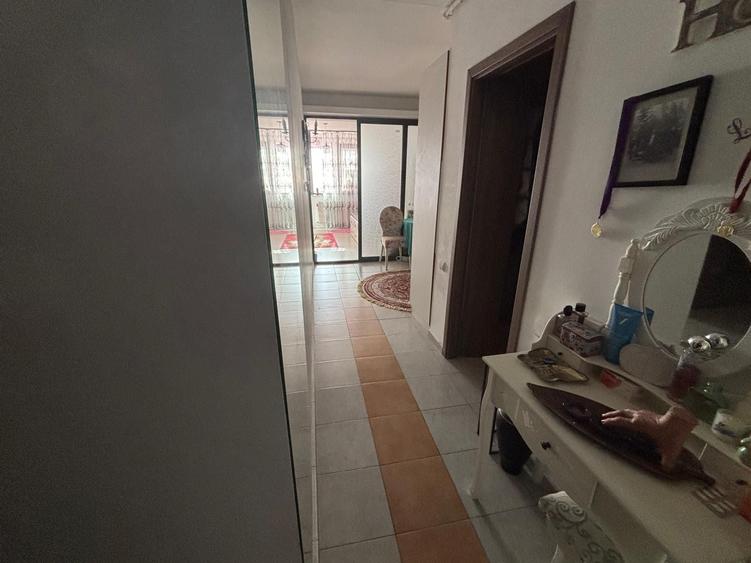 Garsonieră semidecomandată în Central