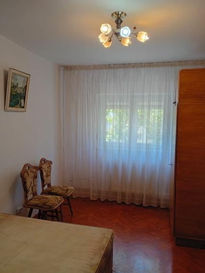 Apartament cu 2 camere decomandat în Dacia