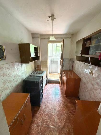 3 camere - parter - 55mp - centrala proprie - Craiovita - Materna - 5