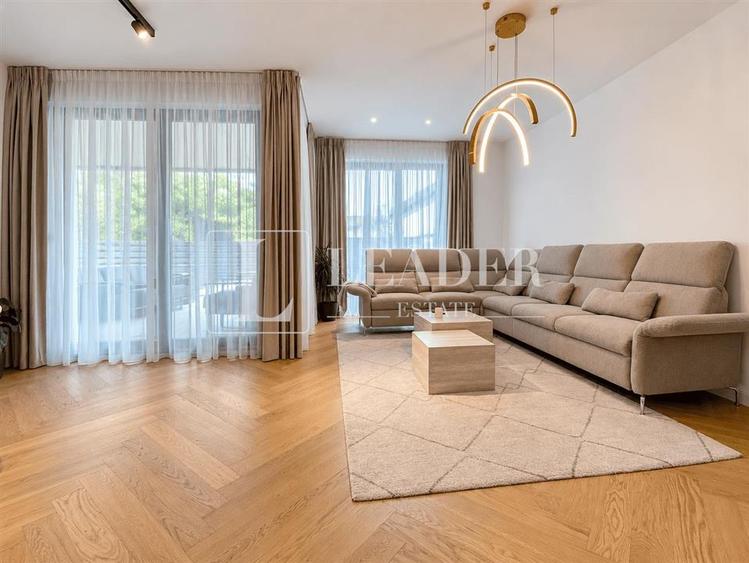Casă cu 5 camere cu Teren 430 Mp în Pipera