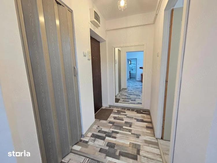 Apartament cu 2 camere decomandat în Exterior Vest