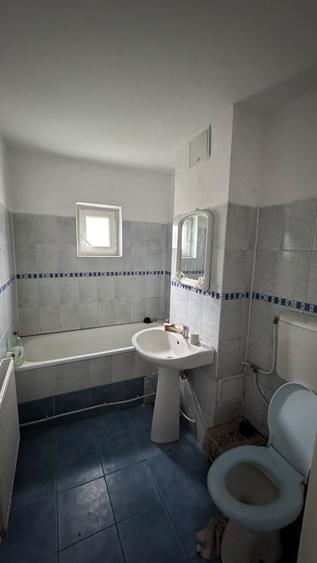 Apartament cu 2 camere semidecomandat în Sud