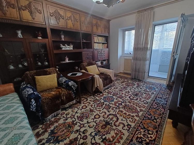 Apartament cu 2 camere decomandat, mobilat în Moara de foc
