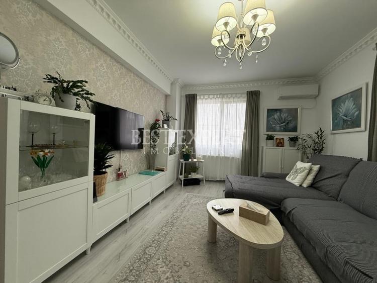 Apartament cu 2 camere decomandat, mobilat în Theodor Pallady