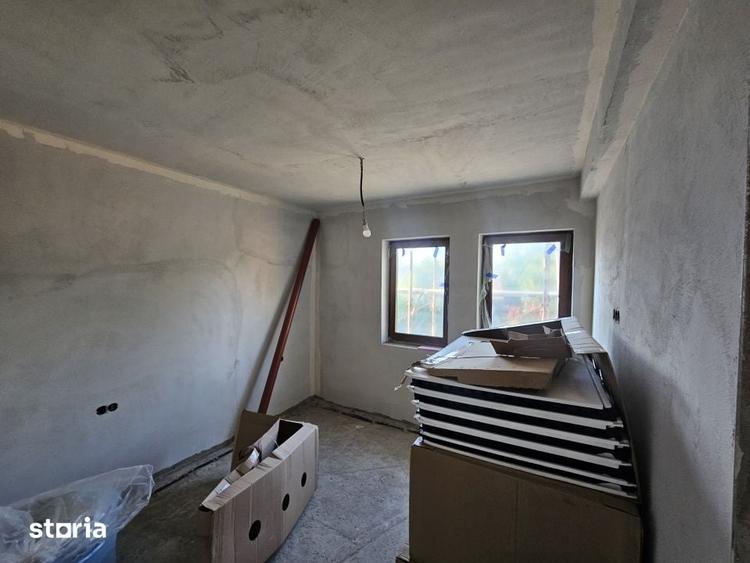 Casă cu 5 camere cu Teren 783 Mp în Feleacu
