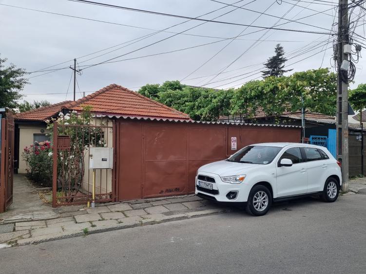 Casă individuală cu 3 camere cu Canalizare în Viile Noi