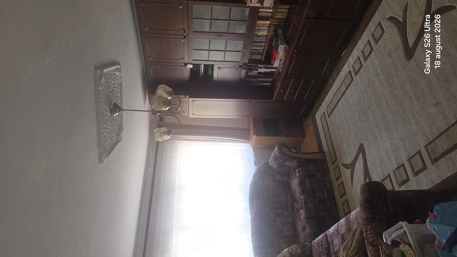 Apartament cu 3 camere decomandat în Central