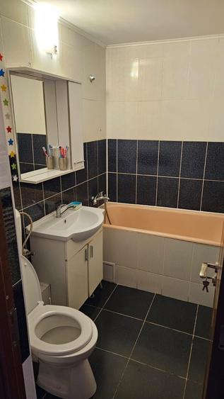 Apartament cu 2 camere decomandat în Popa Șapcă