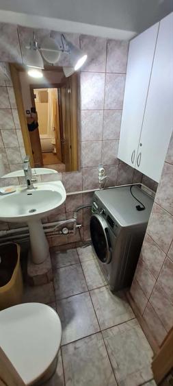 Apartament cu 3 camere decomandat în Ultracentral