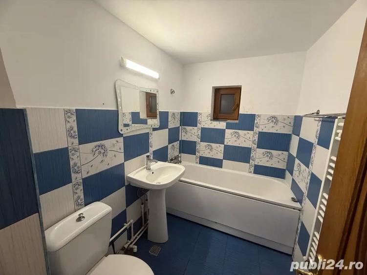 Apartament cu 3 camere decomandat în Dorobanți 1