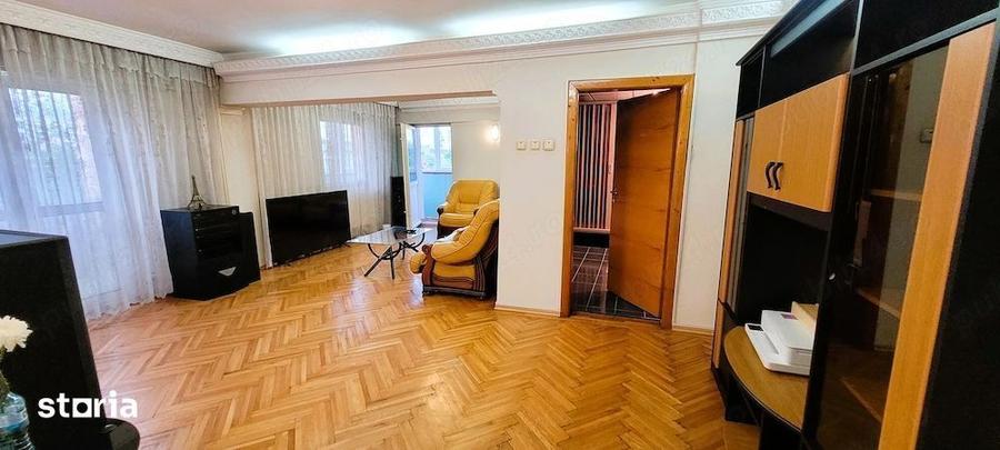 Apartament cu 5 camere decomandat, mobilat în Militari