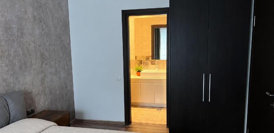 Apartament cu 2 camere semidecomandat, mobilat în Aviației