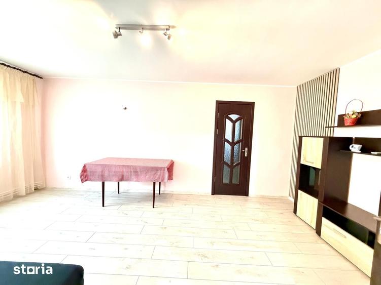 Apartament cu 2 camere semidecomandat în Țiglina 3