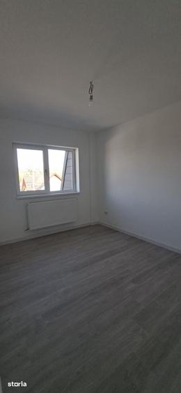 Apartament doua camere, intabulat, langa statia de autobuz, Visoianu - 17