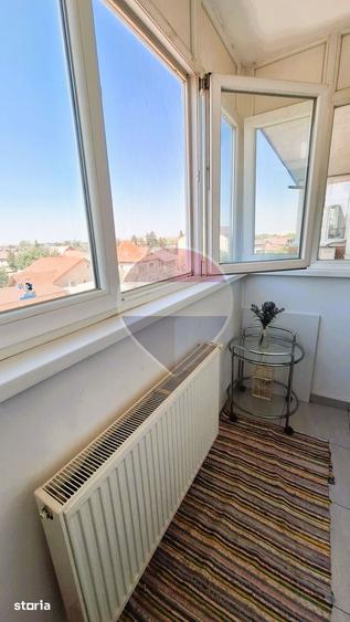Apartament cu 3 camere decomandat în Central
