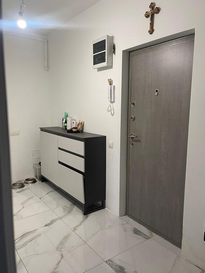 Apartament cu 2 camere decomandat, mobilat în Rahova