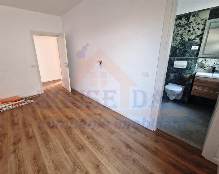 Casă individuală cu 3 camere cu Teren 350 Mp în Vidra