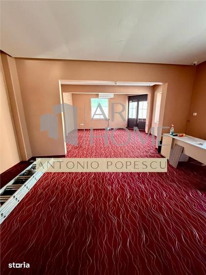 Spațiu comercial, de 150 mp, în Central