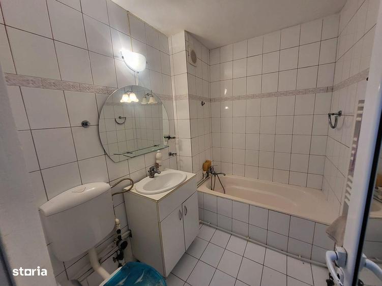 Apartament cu 2 camere semidecomandat în Țiglina 1