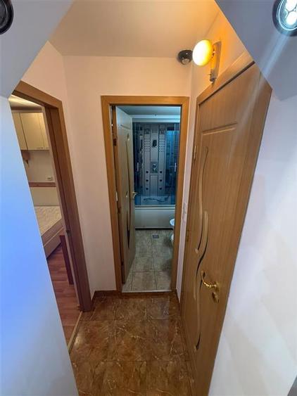 Apartament cu 2 camere decomandat, mobilat în Nicolina