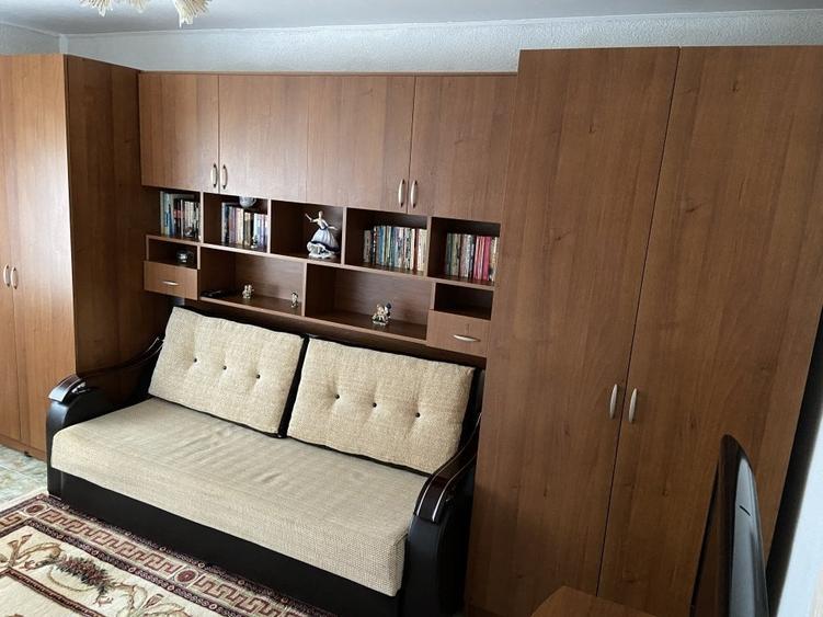 Apartament cu 2 camere decomandat în Calea Călărașilor