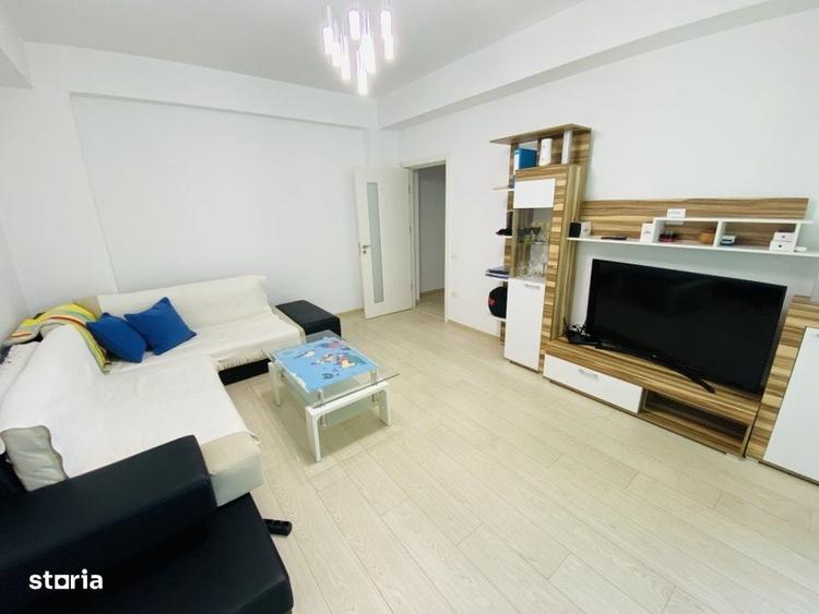 Apartament cu 3 camere, mobilat în Delfinariu