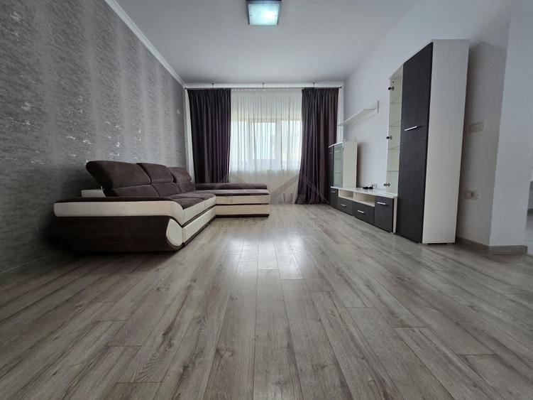 Duplex cu 4 camere cu Canalizare în Lunca Cetățuii