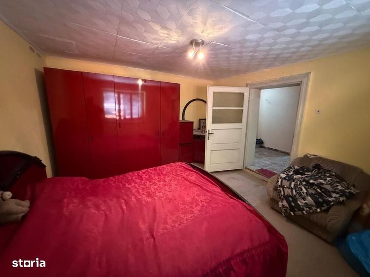 Casă cu 3 camere cu Teren 460 Mp în Slimnic